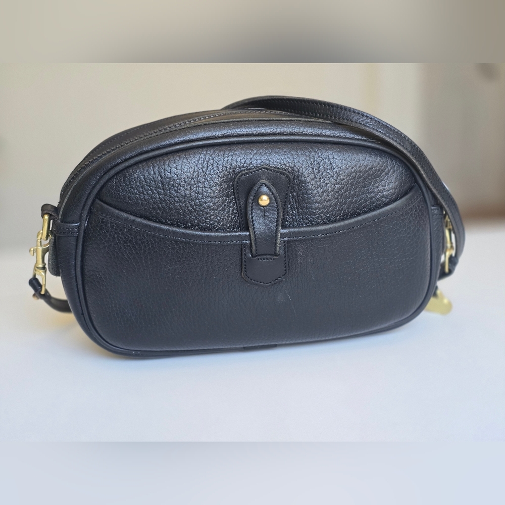 Dooney and Bourke awl leather camera crossbody Bag - Picture 5 of 14